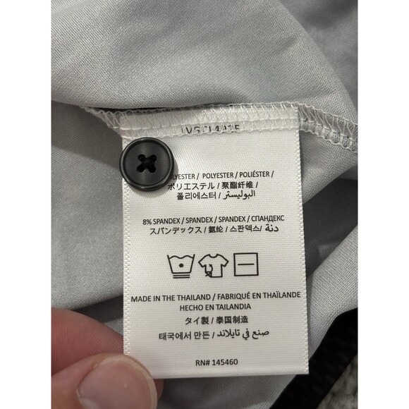 LIV Golf Polo Shirt Womens Large Black  Performance All Over Print NWT - Picture 5 of 7